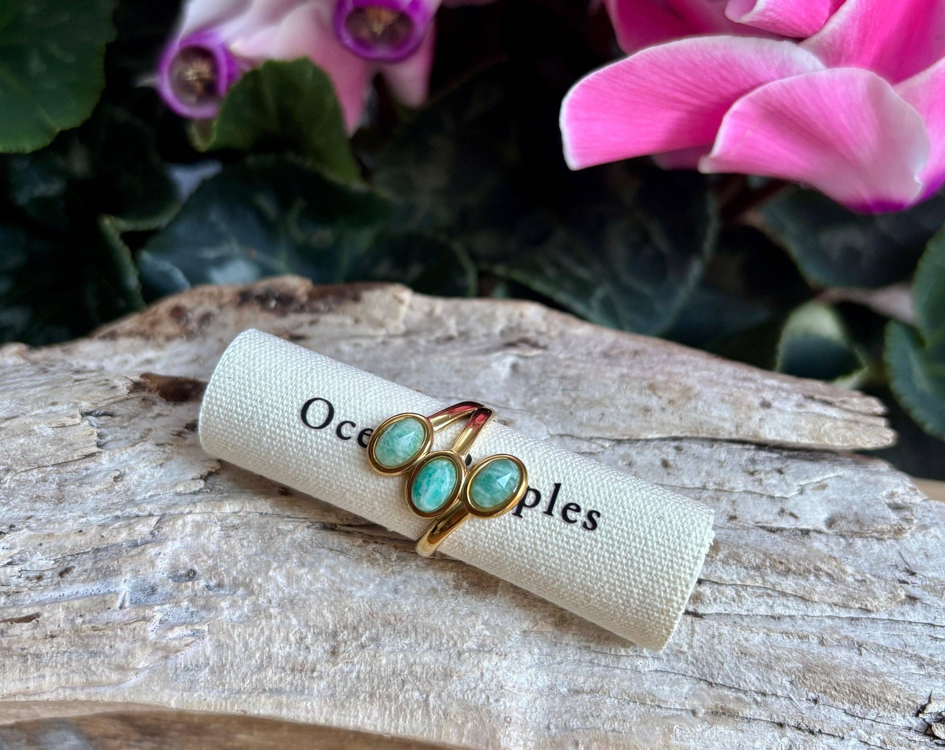 18ct Gold Plated Natural Stone Triple Band Ring.