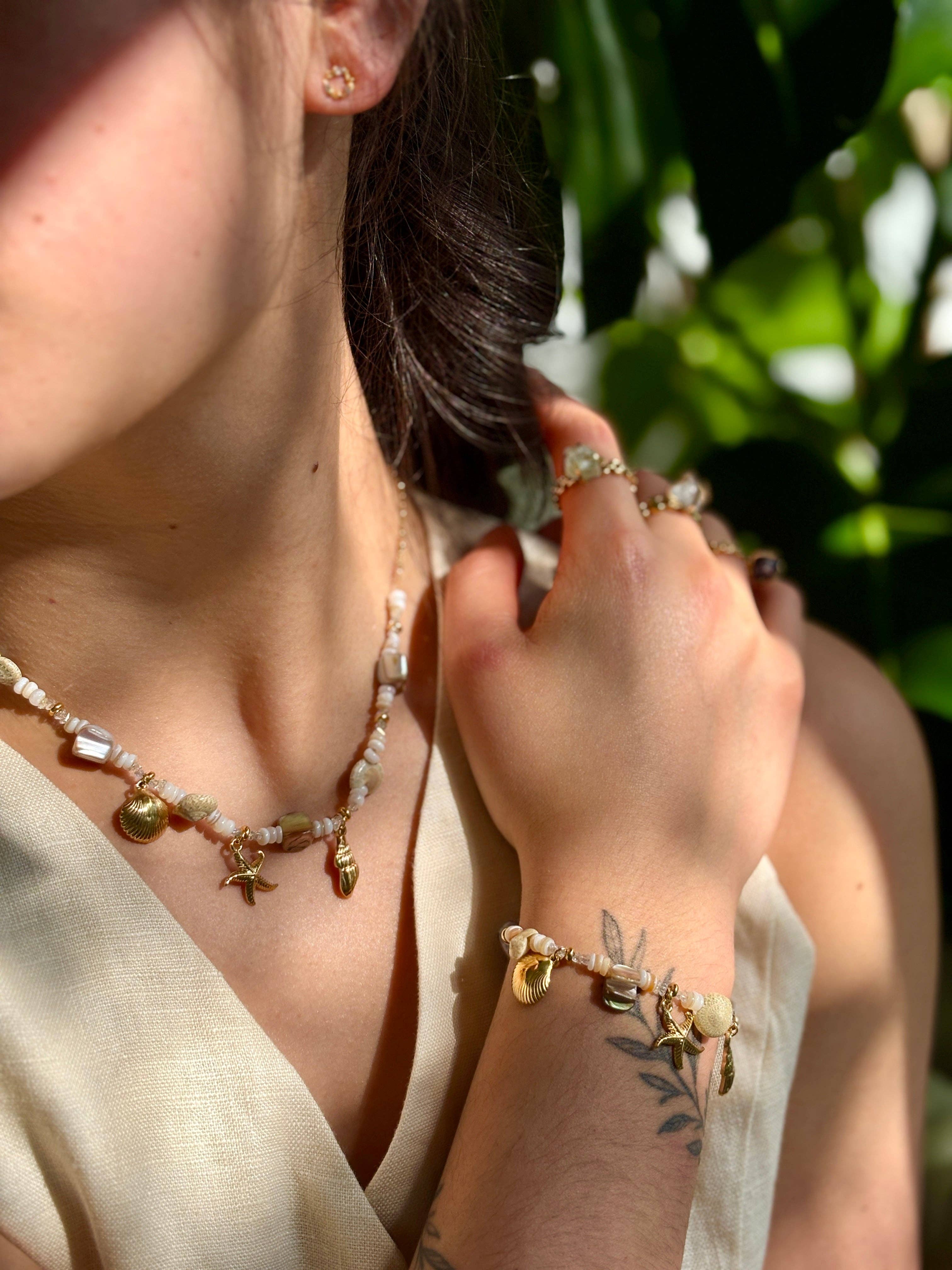 18ct Gold Plated Shell Necklace 